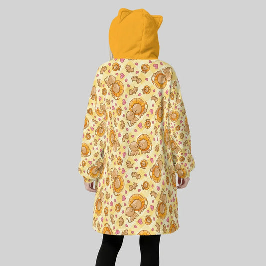 Roary Cuddles Ear Hoodie Blanket - Puppy's Aesthetics