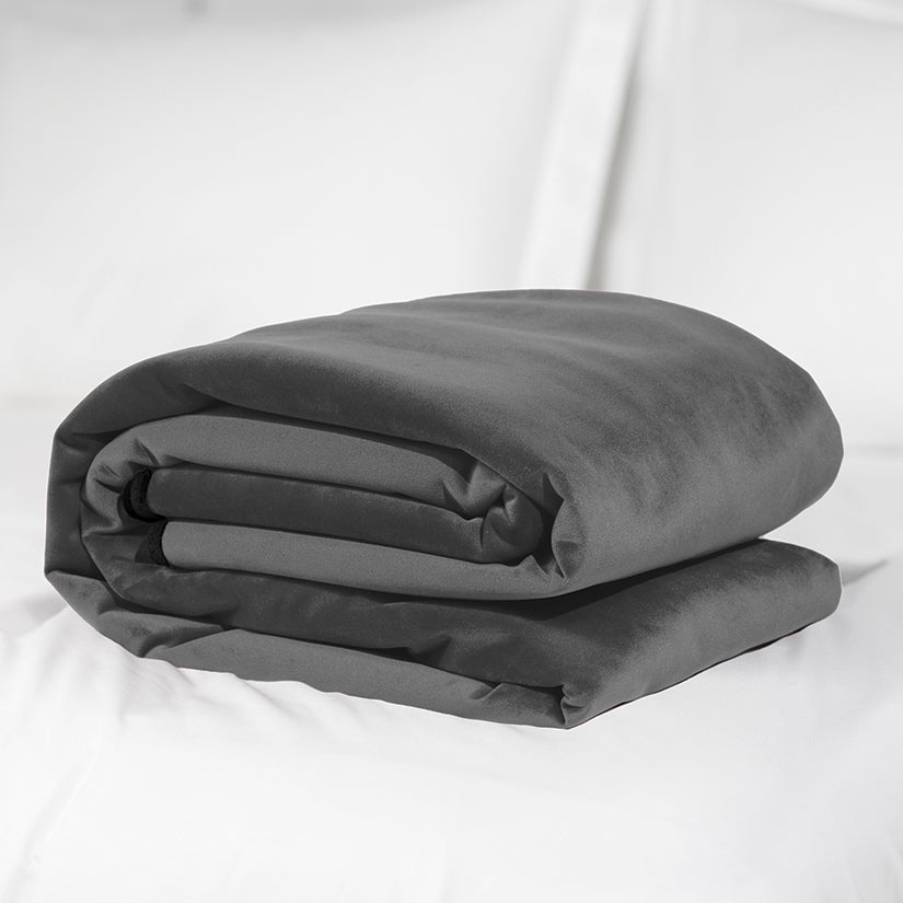 Liberator Fascinator Travel Throw Velvish-Grey
