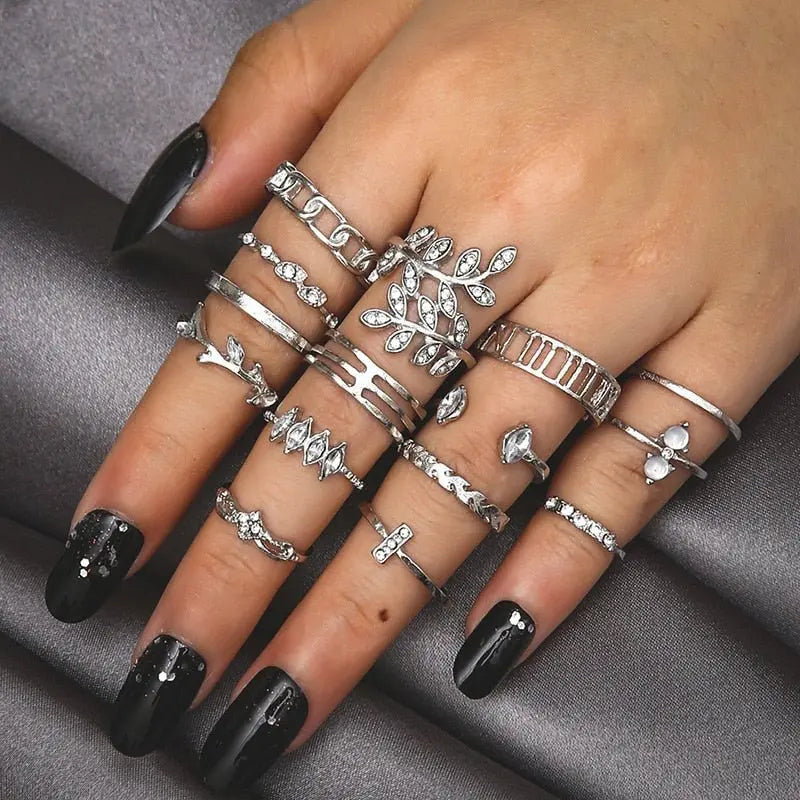 Silver Gothic Ring Set 6132