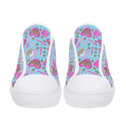 Puff Puff Play Low Top Sneakers - Puppy's Aesthetics