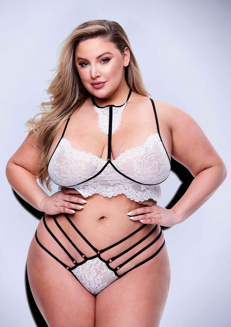2 Pc Strappy Lace Bra and Panty
