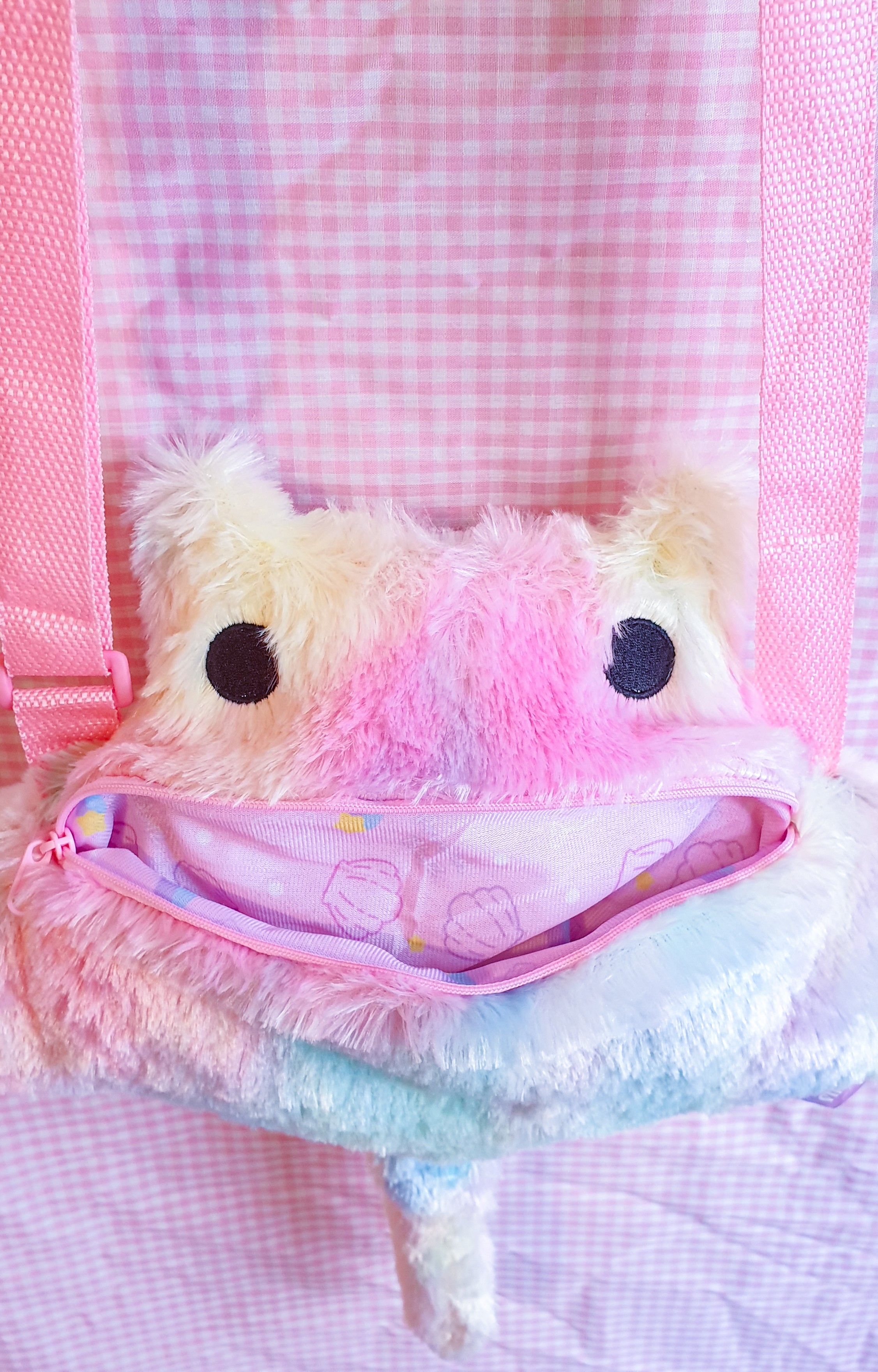 Pastel Rainbow Stingy Purse