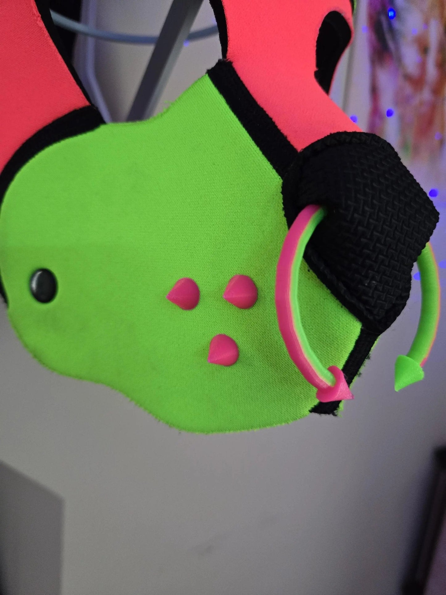 Pup Hood Muzzle Spikes