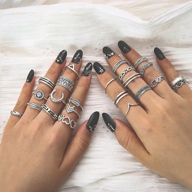 Silver Gothic Ring Set 6106