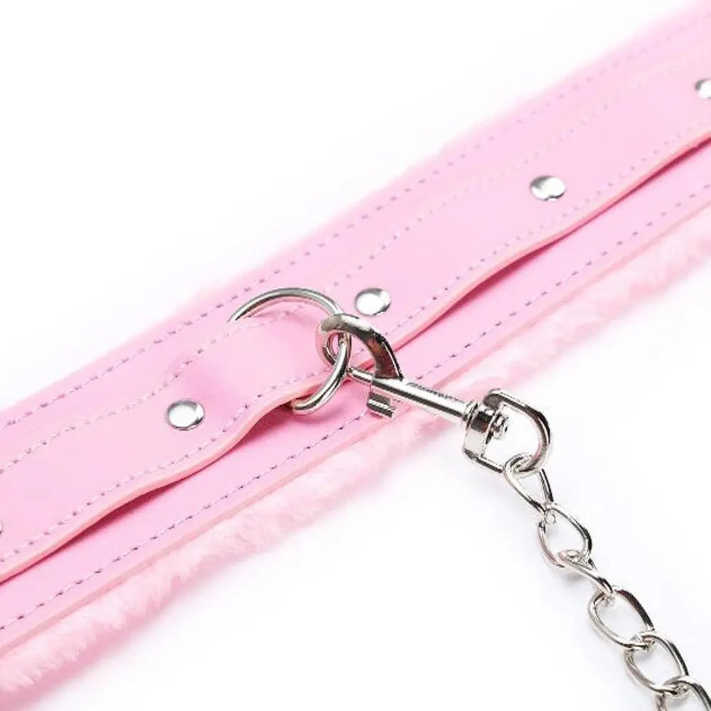 Pretty Pink Fluffy Collar + Leash Set