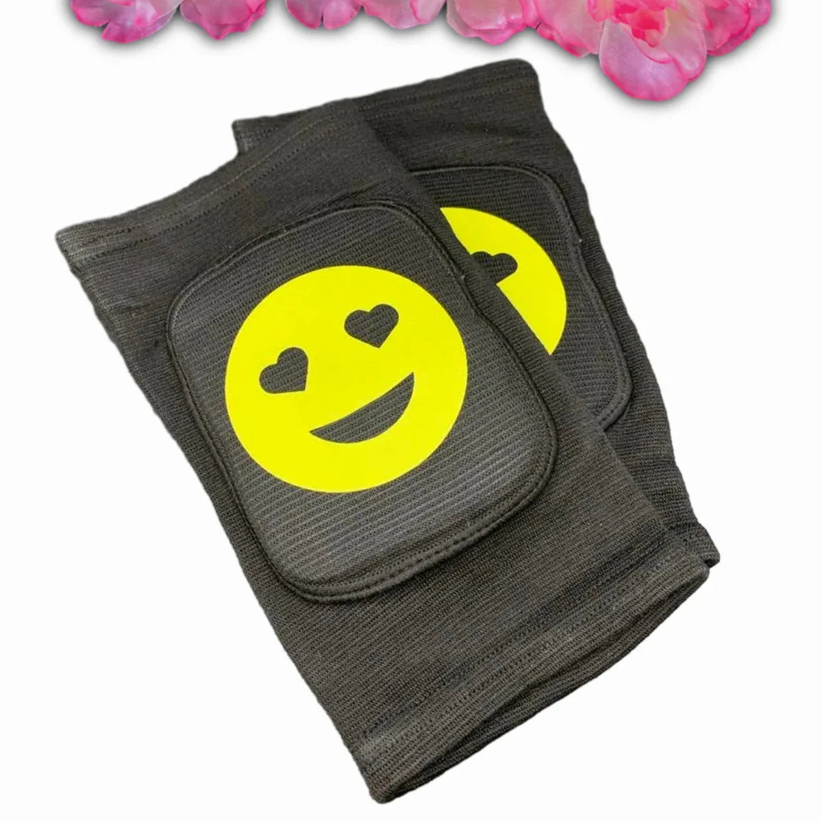 Smiley Knee Pads - Puppy's Aesthetics