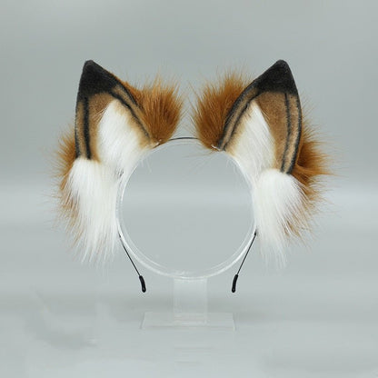 Classic Golden Fox Ears Puppy's Aesthetics