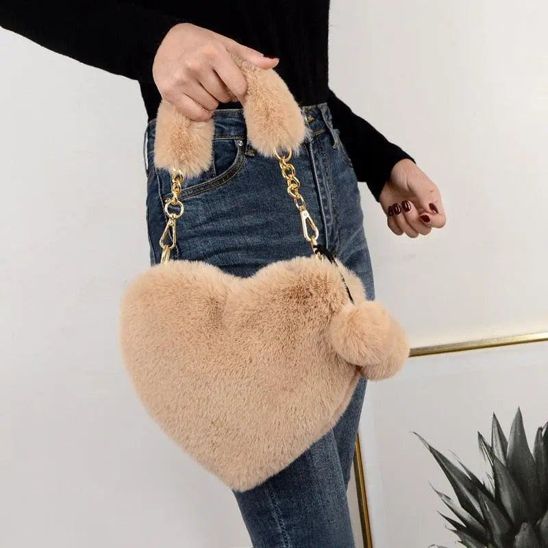 Faux Fur Heart-Shaped Handbag Puppy's Aesthetics