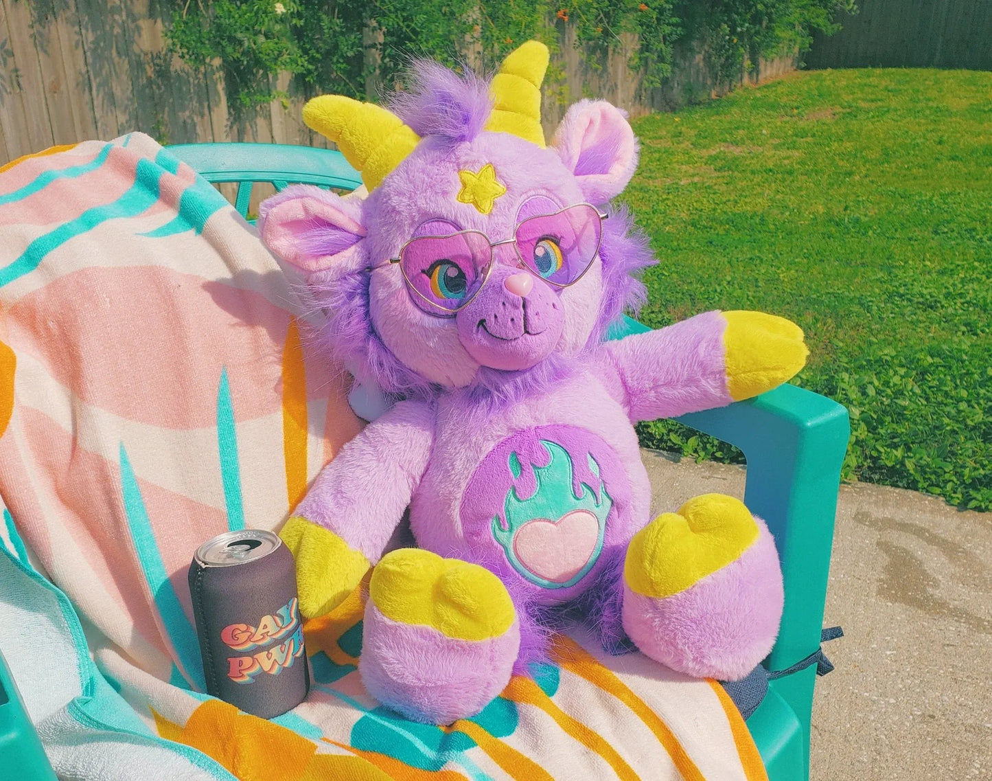 Blazing Heart Beelzebear Plushie - Puppy's Aesthetics
