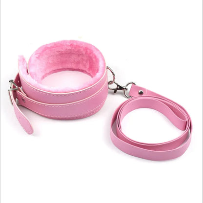 Blush Darling Plush Collar & Chain Leash - Puppy's Aesthetics