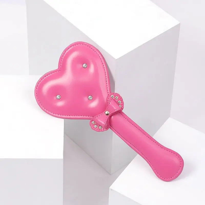 Heart Shape Leather Paddle Puppy's Aesthetics