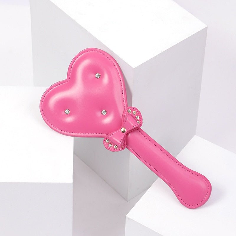 Heart Shape Leather Paddle Puppy's Aesthetics