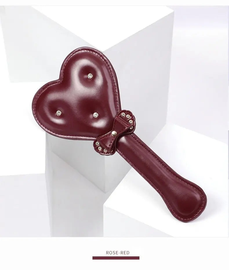 Heart Shape Leather Paddle Puppy's Aesthetics