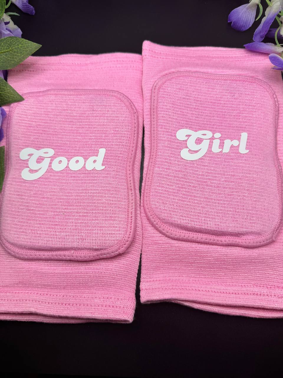 Good Girl Knee pads