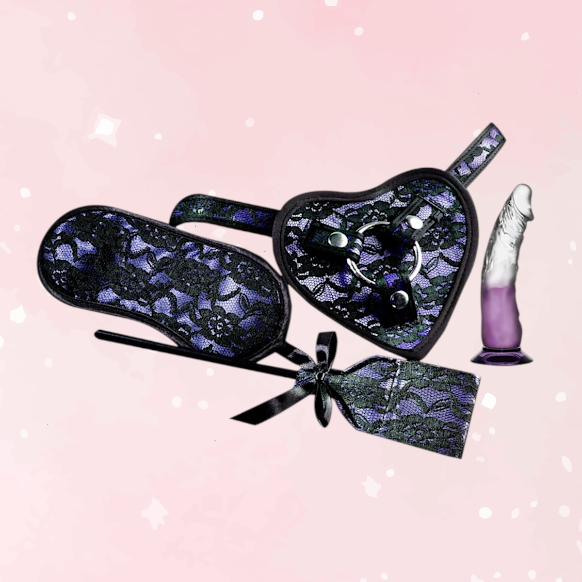 Heart Throb Deluxe Harness Curved Dildo Kit