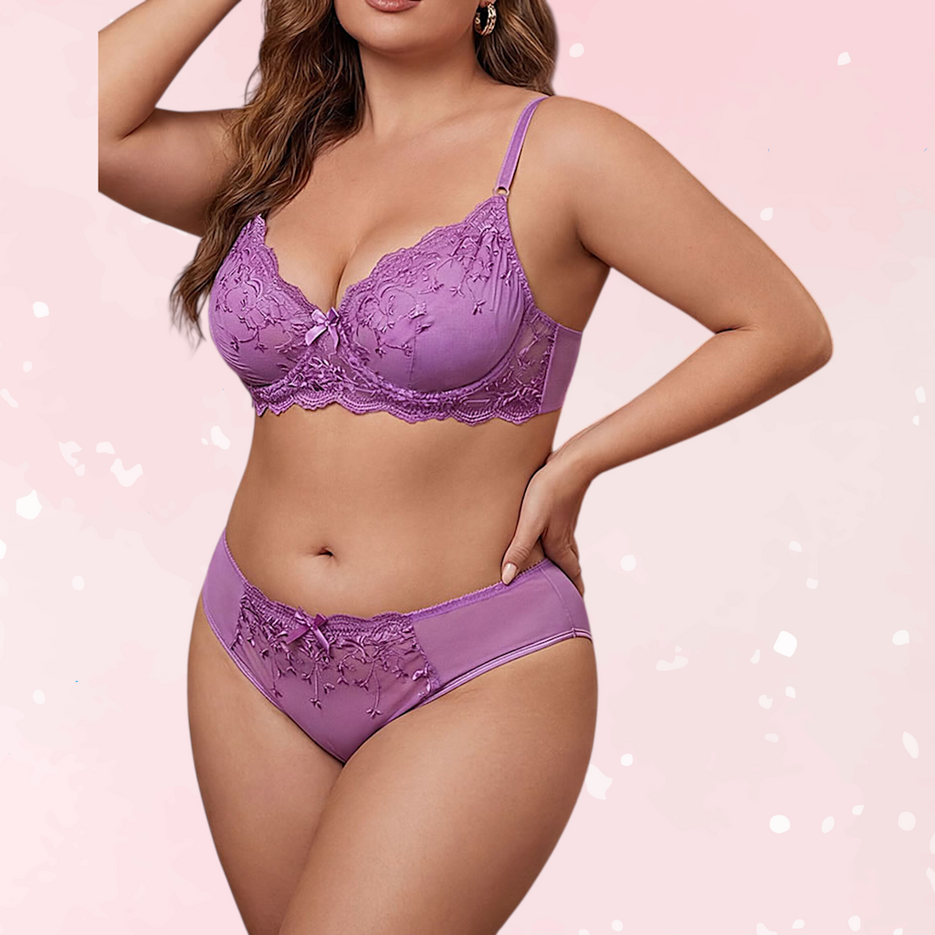 Plus Size Lavender Lace Bra Set