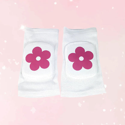 White Flower Knee Pads - Puppy's Aesthetics