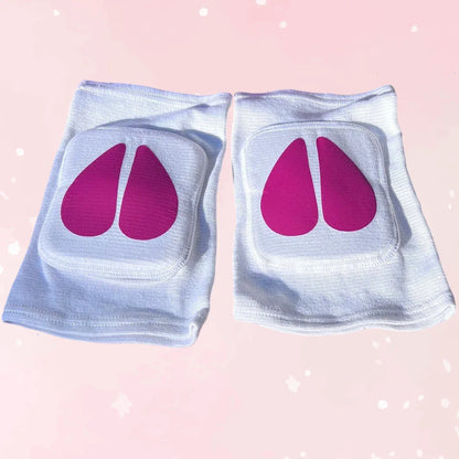 White Cow Knee Pads - Puppy's Aesthetics