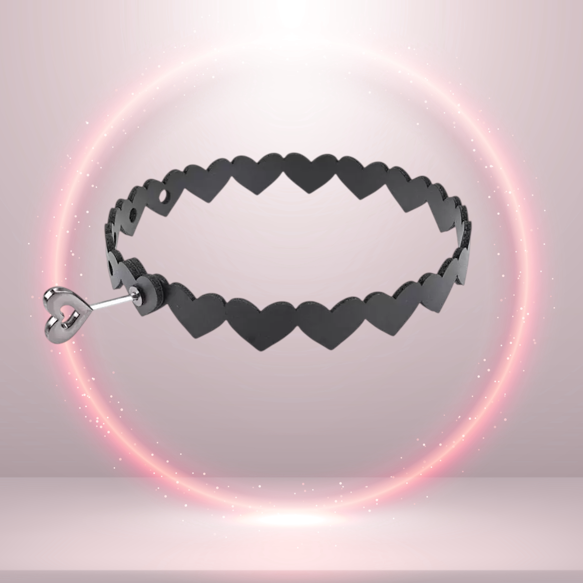 Black Heartlock Day Collar