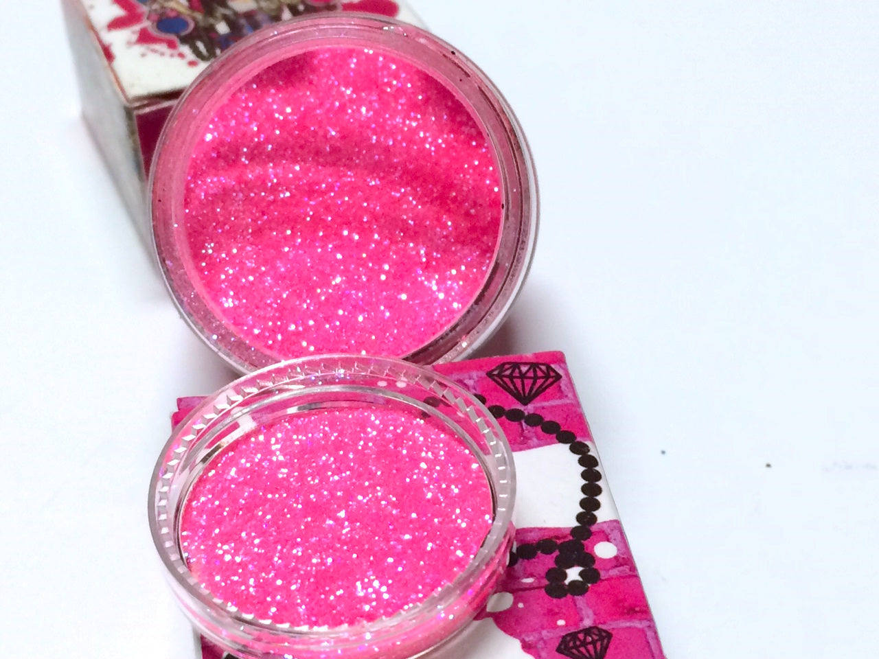 XOXO UV Iridescent Glamdoll Glitter
