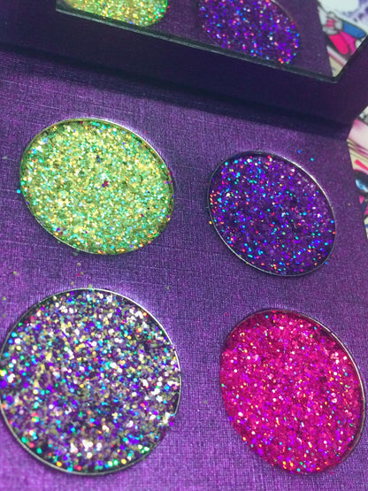 QUEEN'S PALACE METALLIC Pressed Glitter Quad