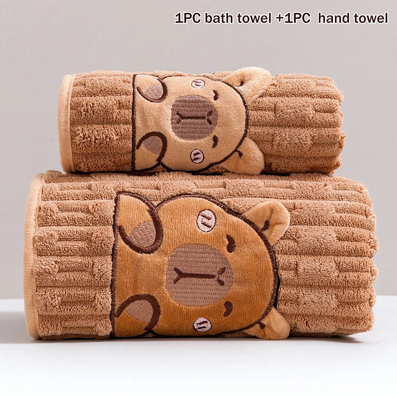 Capybara Cuddle Towel Set (2 Piece)