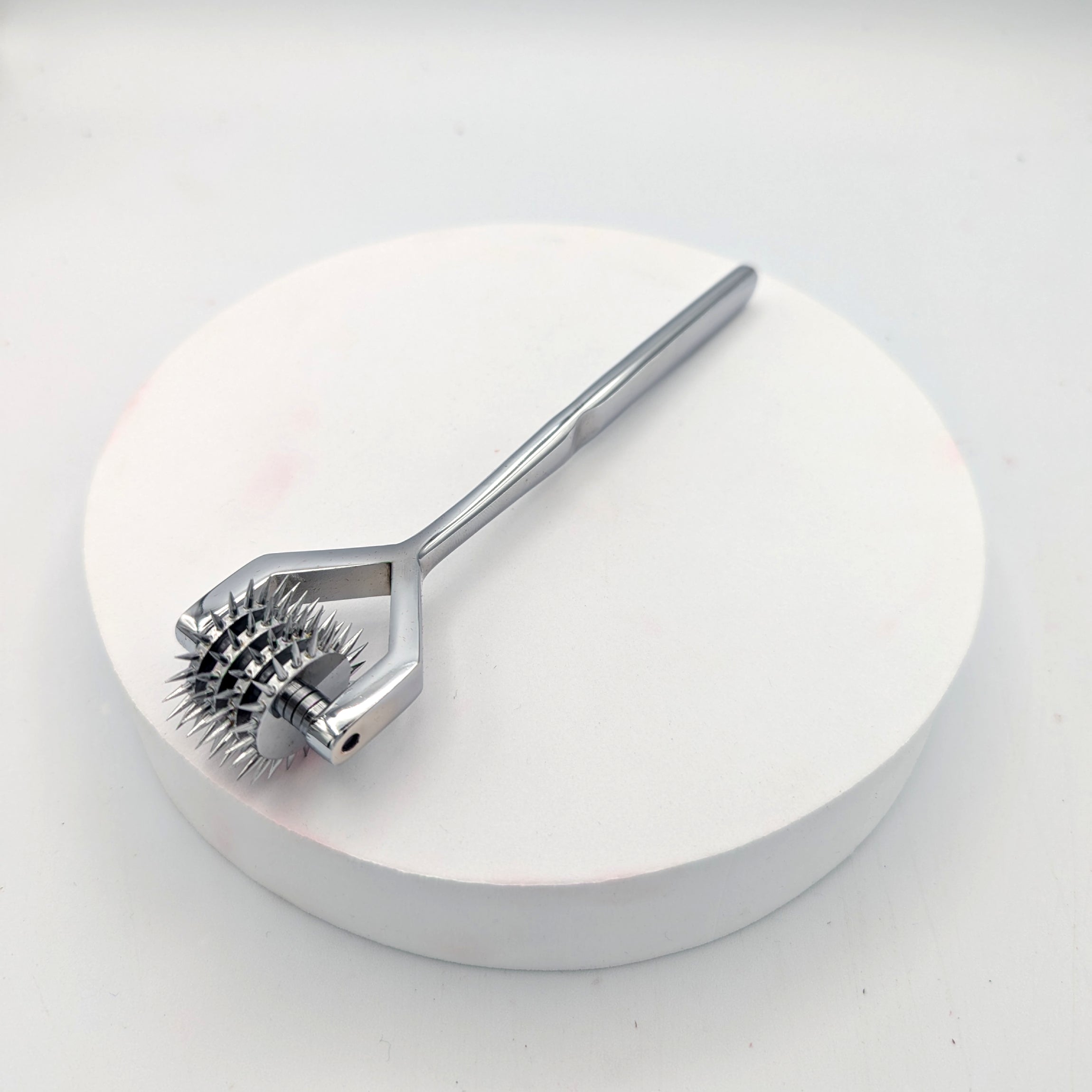 Wartenberg Wheel – Pinwheel Roller