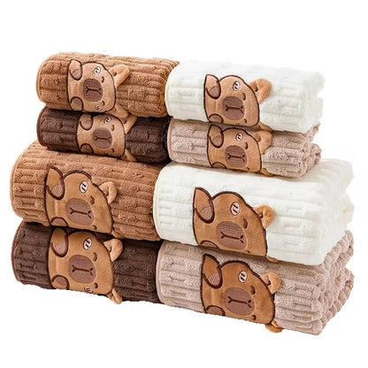 Capybara Cuddle Towel Set (2 Piece)