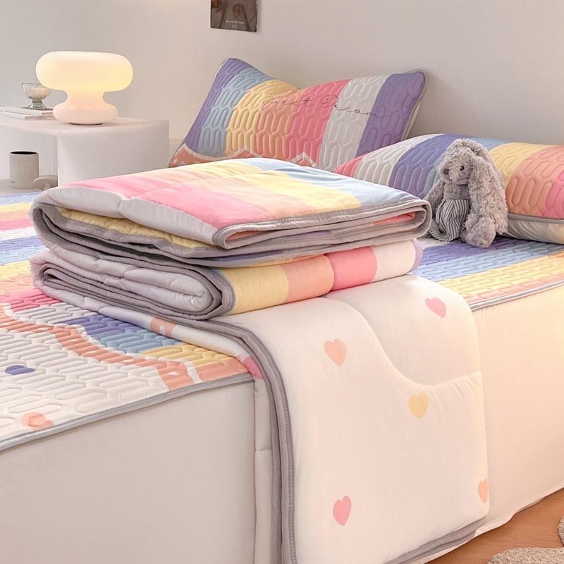 3 Piece Reversible Kawaii Quilt Sets