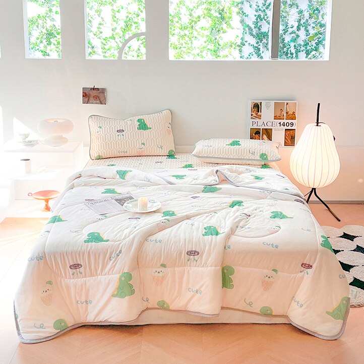 3 Piece Reversible Kawaii Quilt Sets
