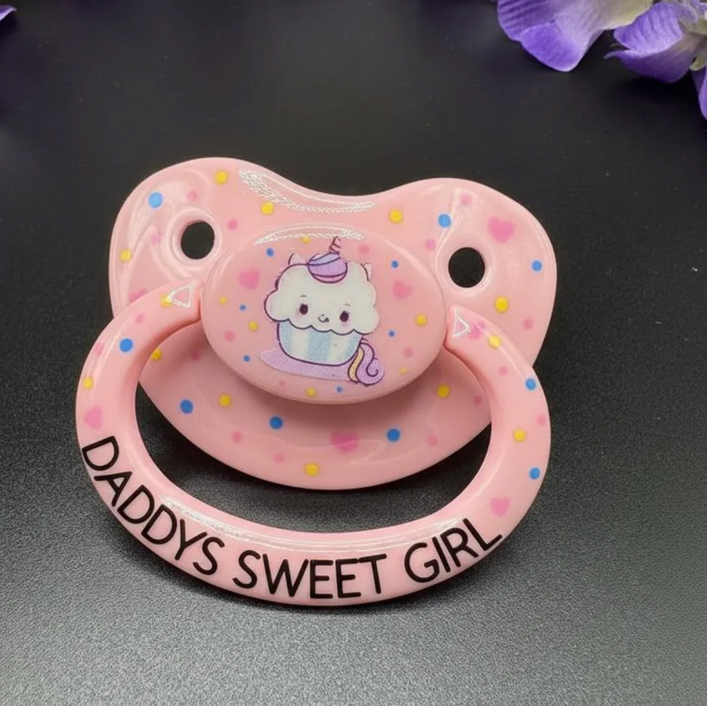 Daddy's Cupcake Adult Pacifier - Puppy's Aesthetics