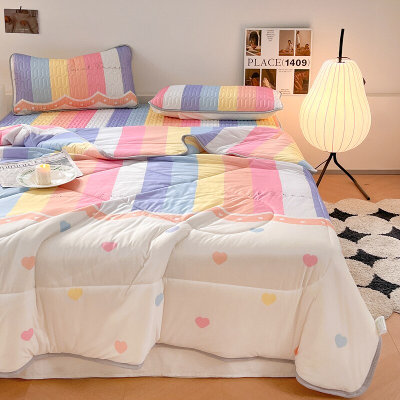 3 Piece Reversible Kawaii Quilt Sets