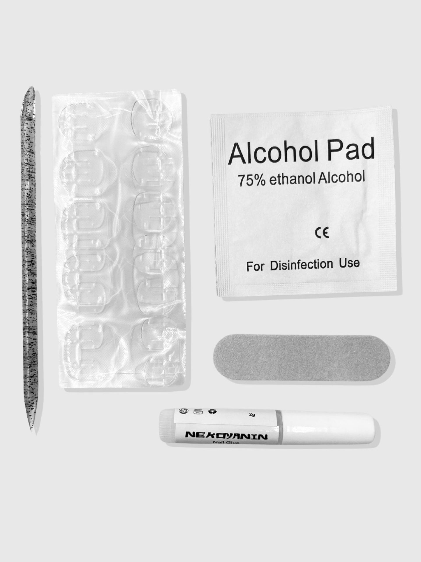 Cute Mischievous Fake Nails Kit