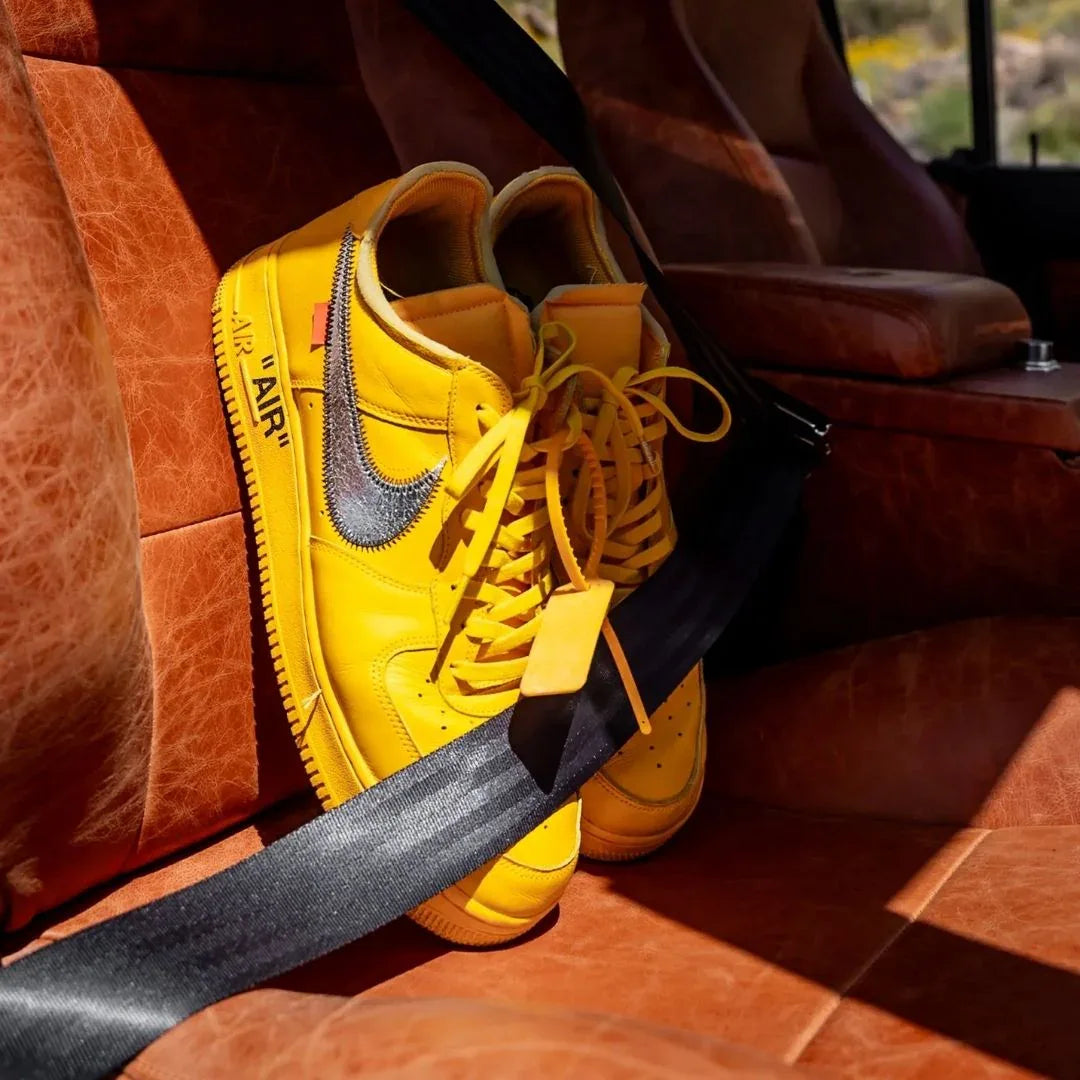 Bright Corona Yellow Elastic Shoelaces - Puppy's Aesthetics