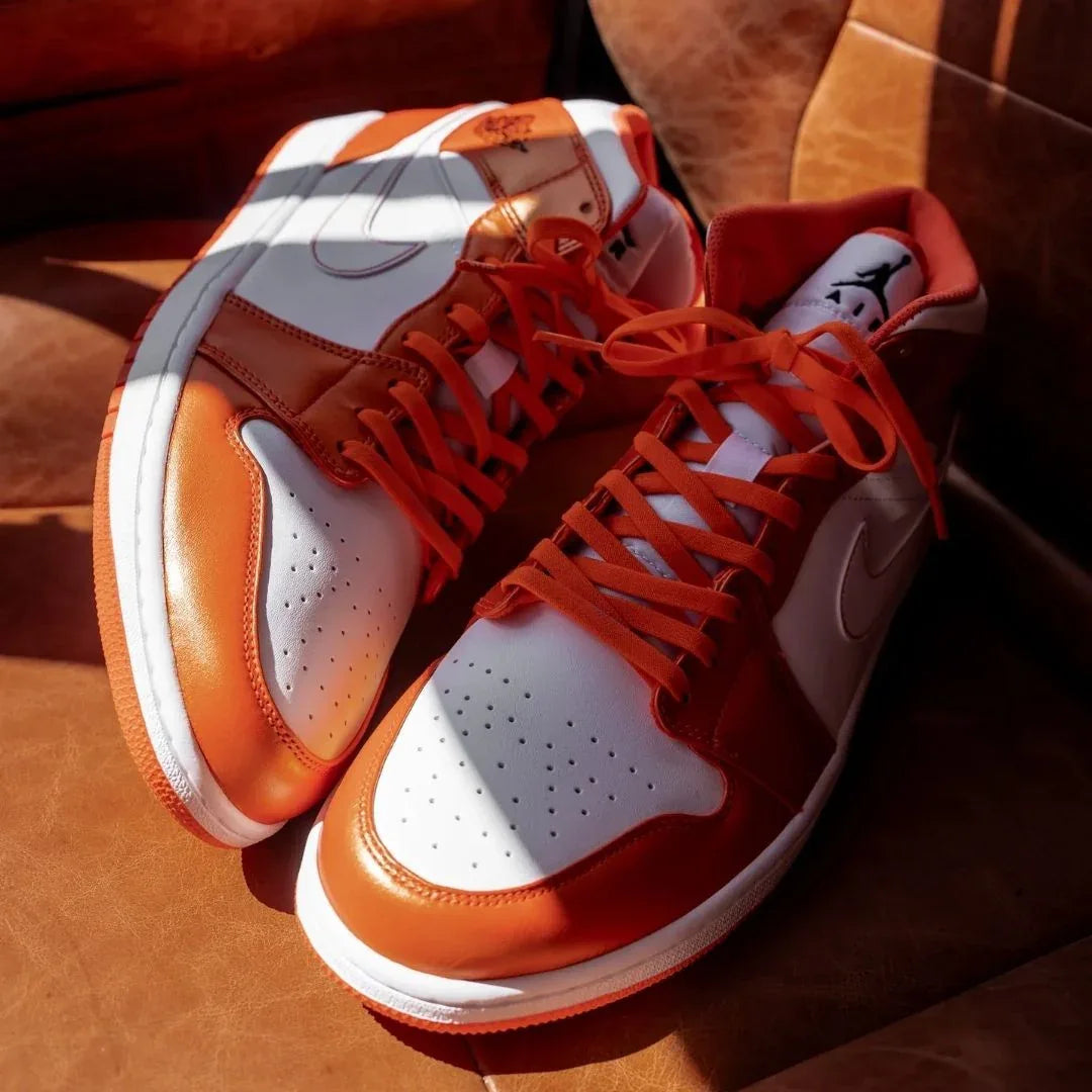 Bold Coral Orange Elastic Shoelaces - Puppy's Aesthetics