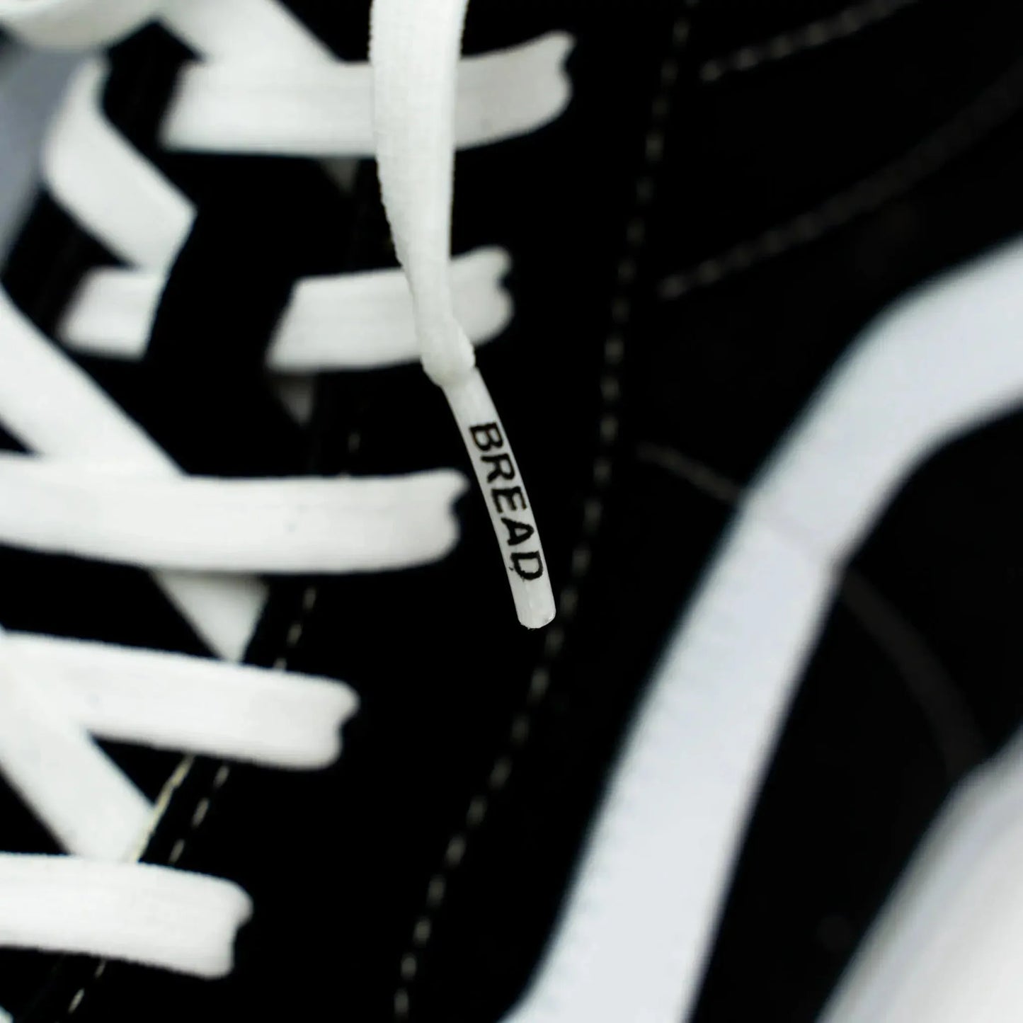 Soft Cloud White Elastic Shoelaces - Puppy's Aesthetics
