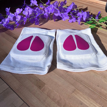 White Cow Knee Pads - Puppy's Aesthetics