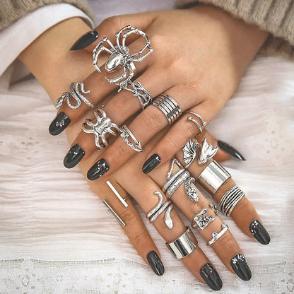 Silver Gothic Ring Set 6115