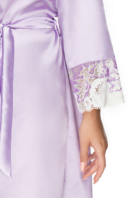Andromeda Dressing Gown (Lavender)