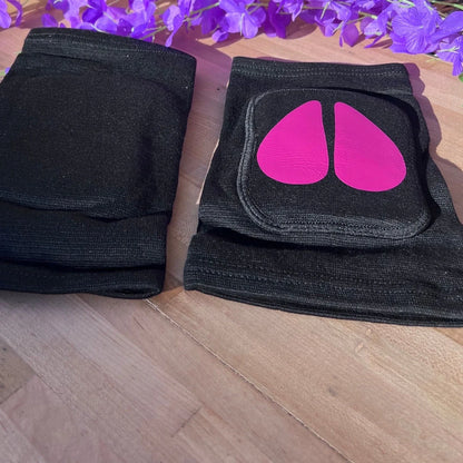 Black Cow Knee Pads - Puppy's Aesthetics