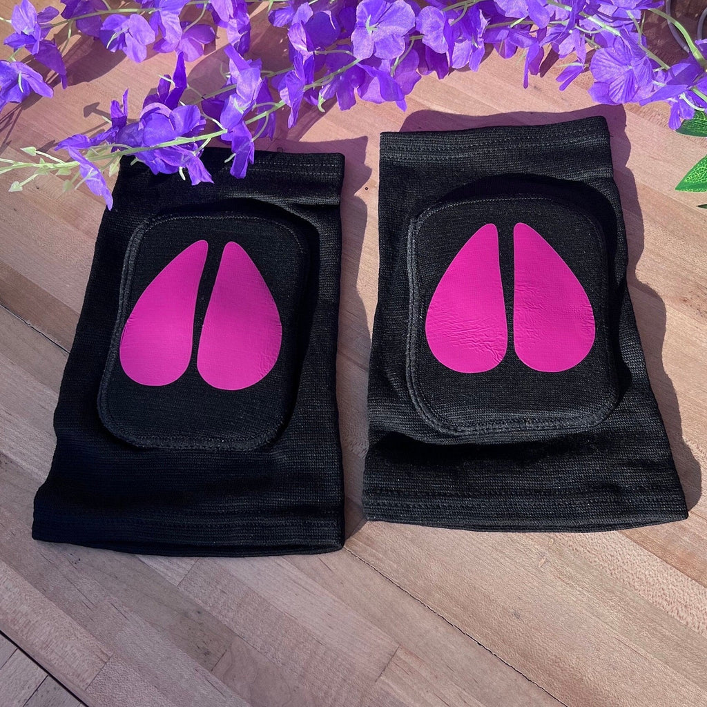 Black Cow Knee Pads