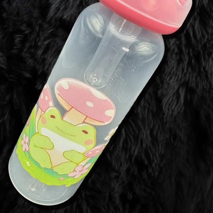 Frog and Mushrooms ABDL Bottle - 8 oz - Puppy's Aesthetics