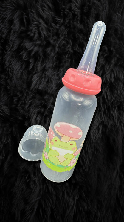 Frog and Mushrooms ABDL Bottle - 8 oz - Puppy's Aesthetics