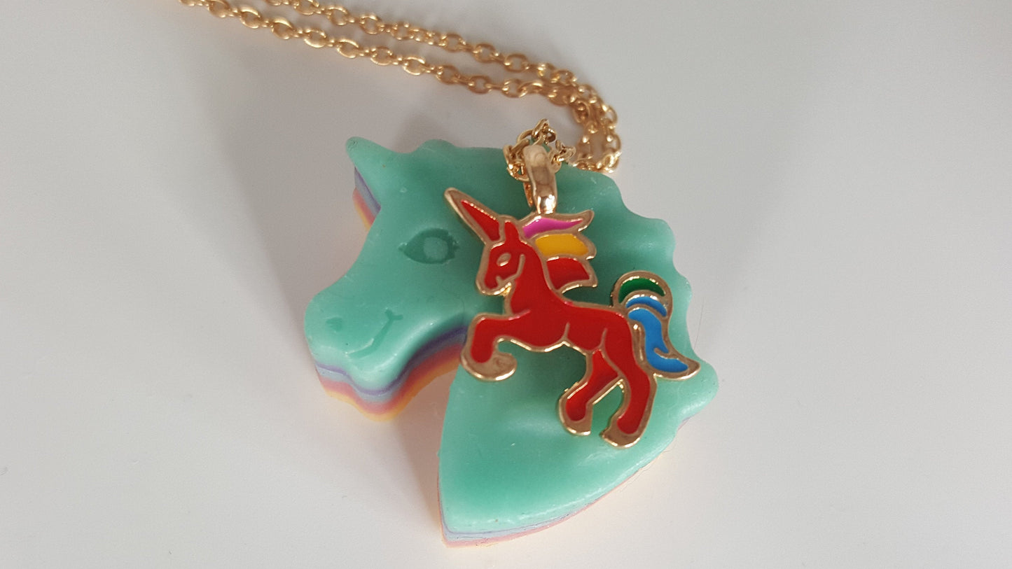 Unicorn Necklace Surprise Bath Bomb Gift Set (4 Pack)