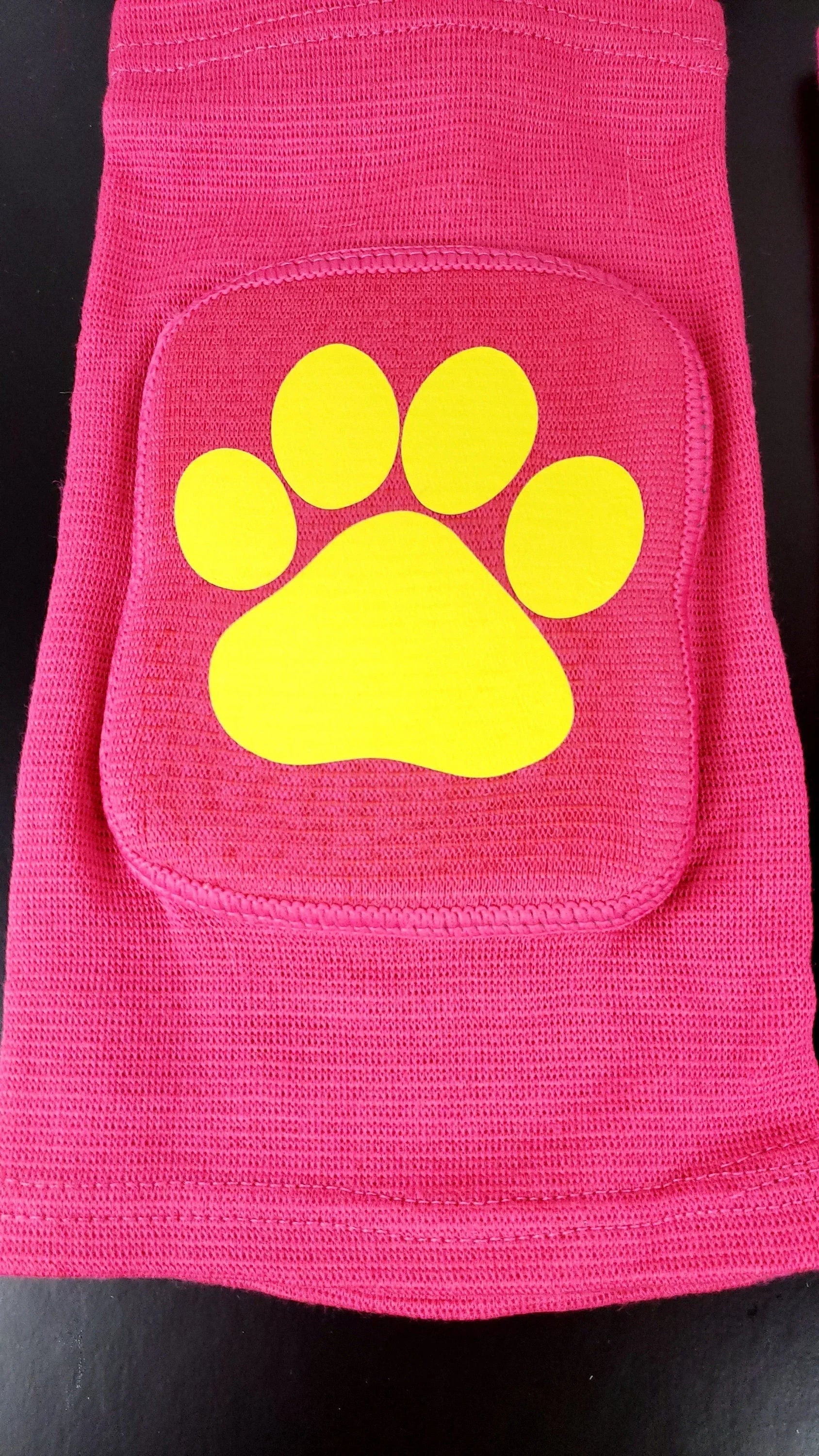 Hot Pink Paw Knee Pads - Puppy's Aesthetics