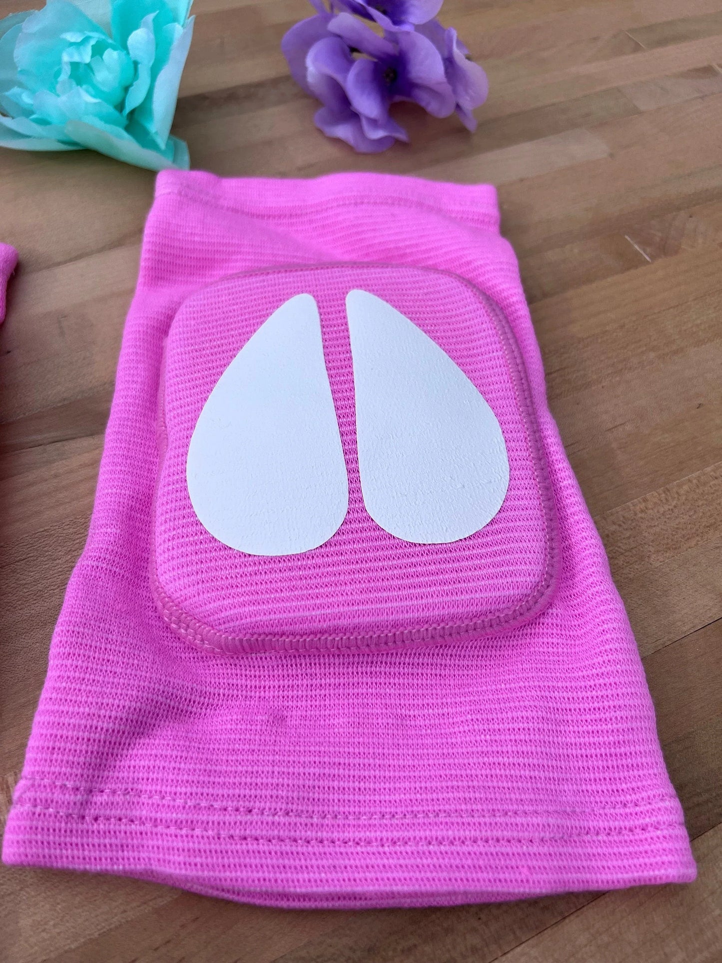Pink Cow Knee Pads - Puppy's Aesthetics