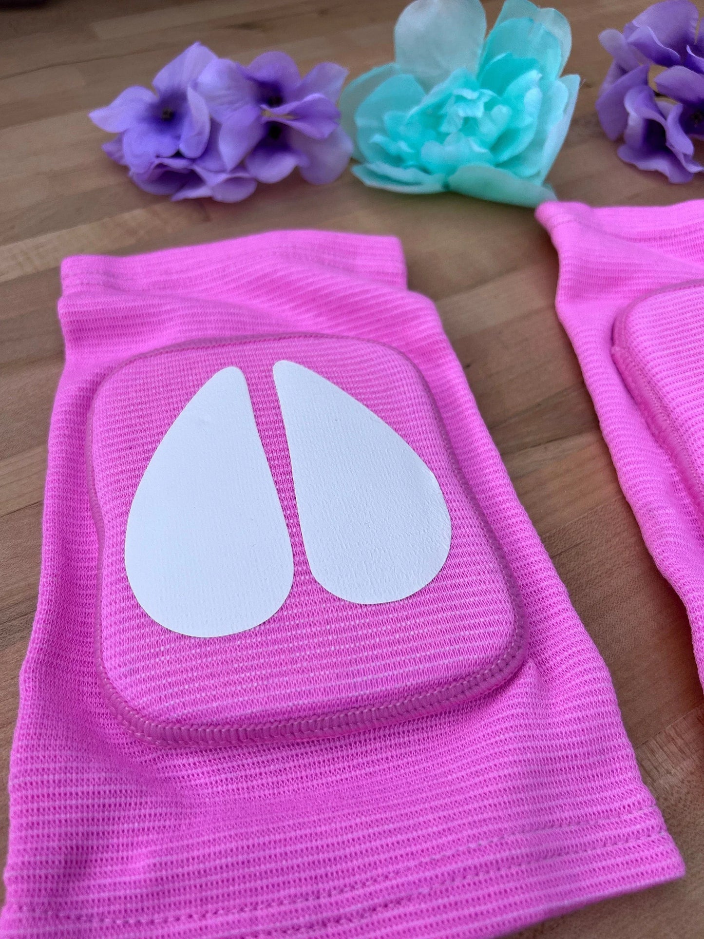 Pink Cow Knee Pads - Puppy's Aesthetics