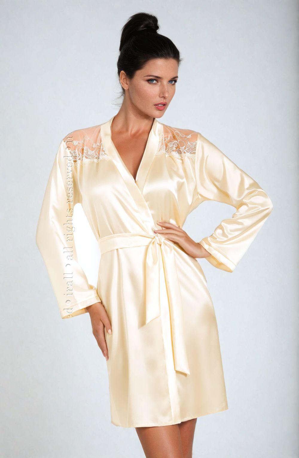 Daphne Dressing Gown (Cream)