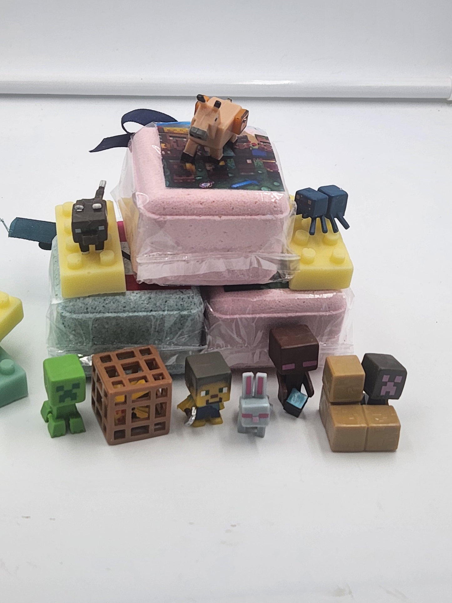 Block Builder Surprise Bath Bomb Gift Set (6 Pack)