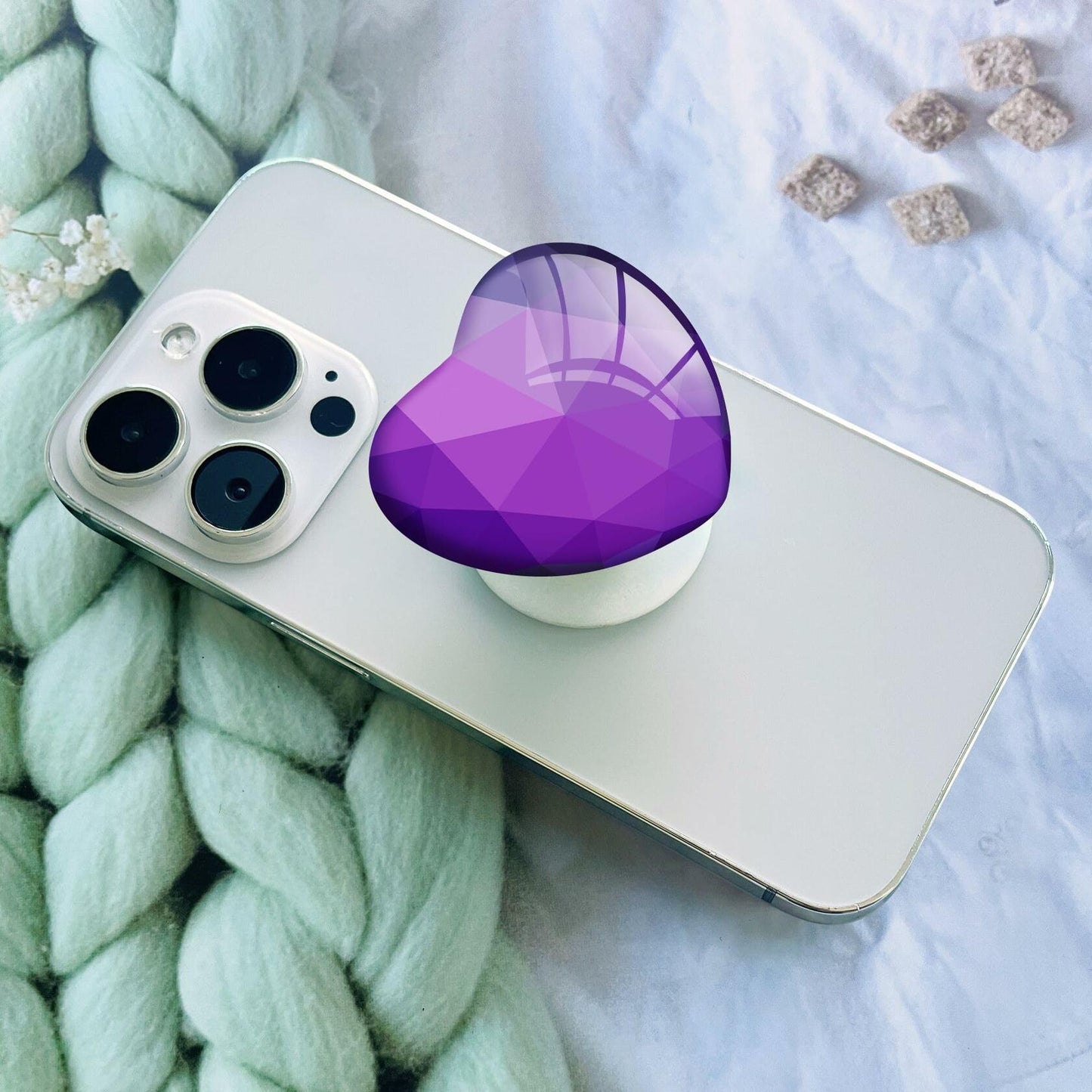 Amethyst Sweetheart Expanding Phone Grip